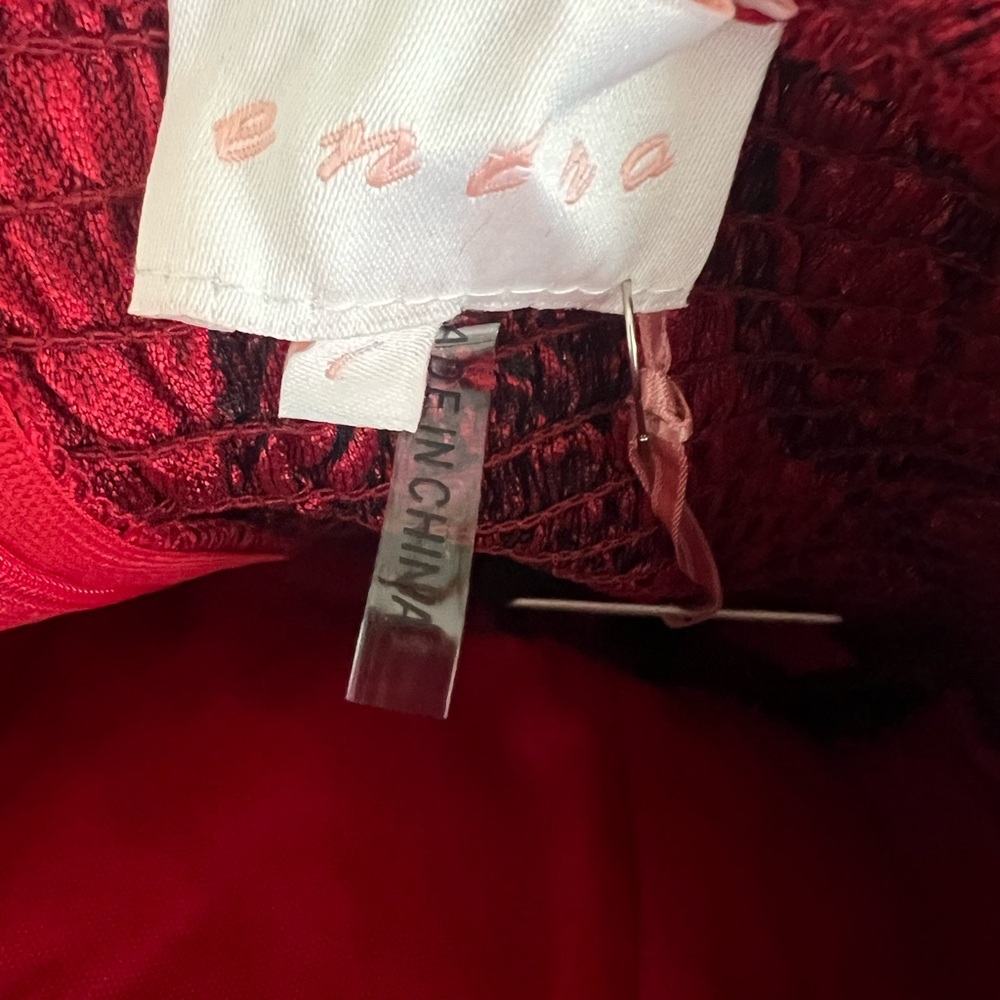 entro Red Strapless Floral Jacquard Cocktail Dress - Picture 6 of 10